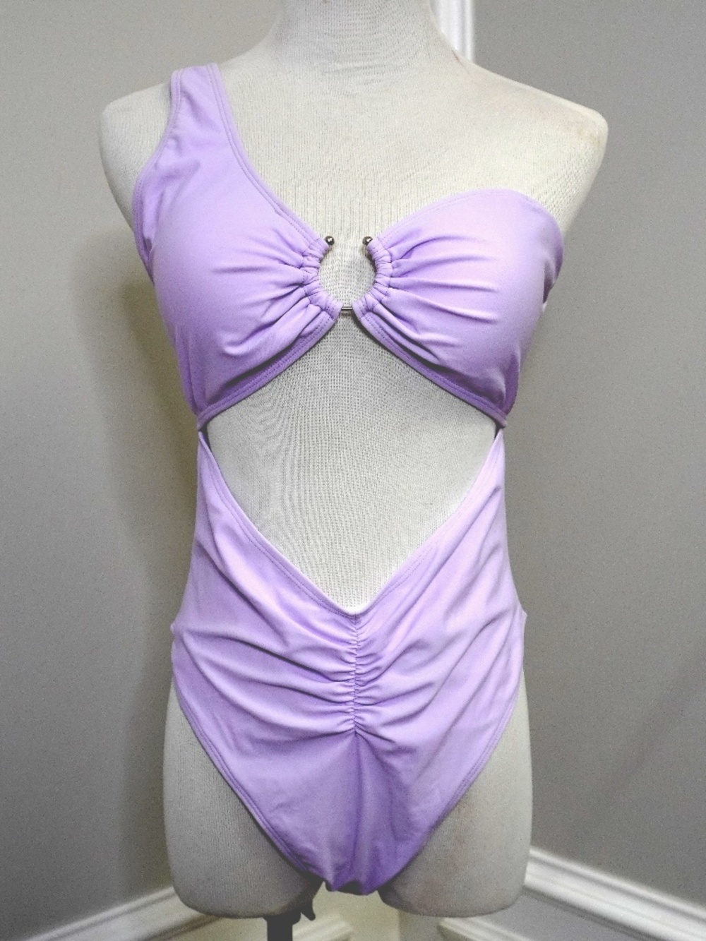 Cut Out One-Piece Swimsuit in lilac, Size L